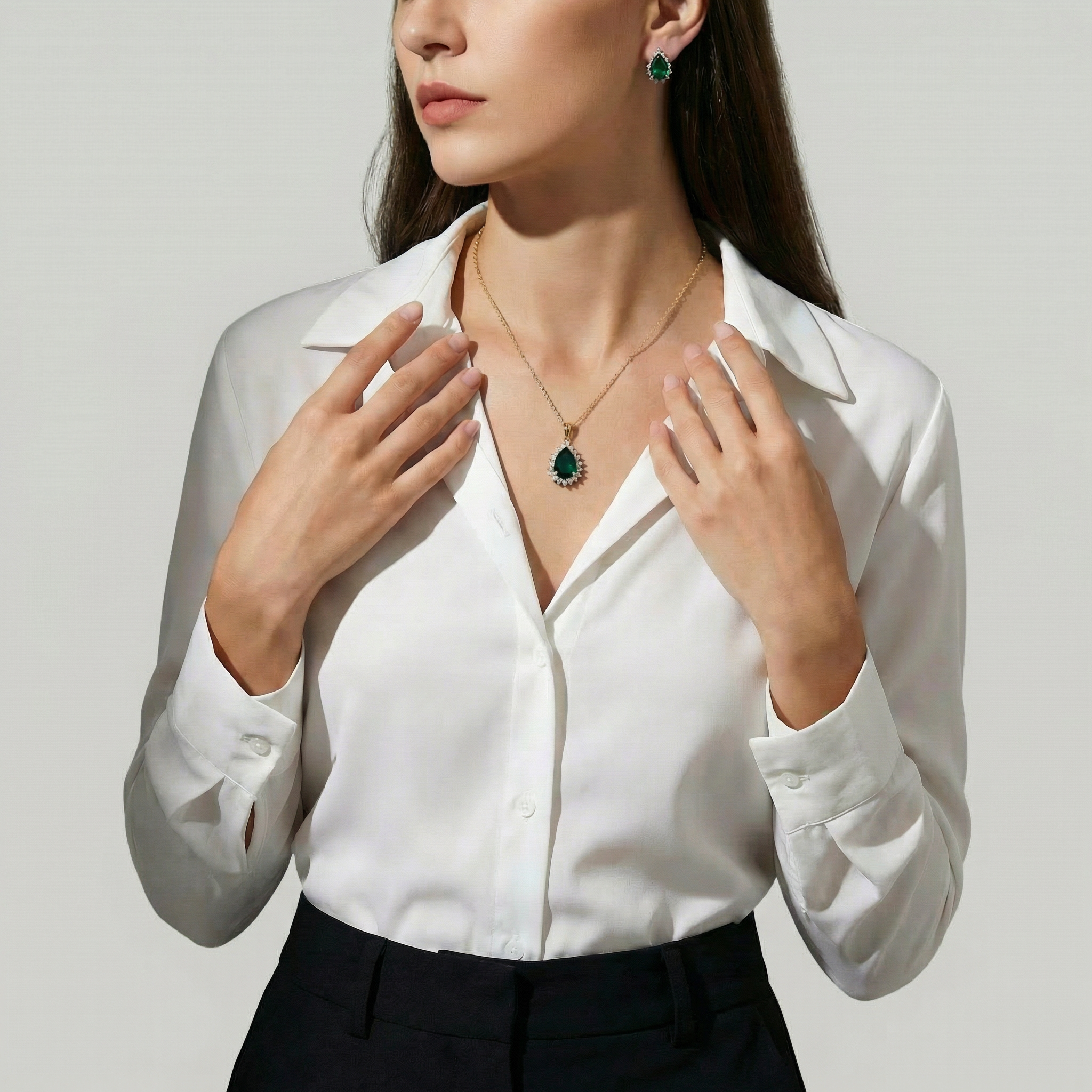 The Emerald Halo Necklace Set